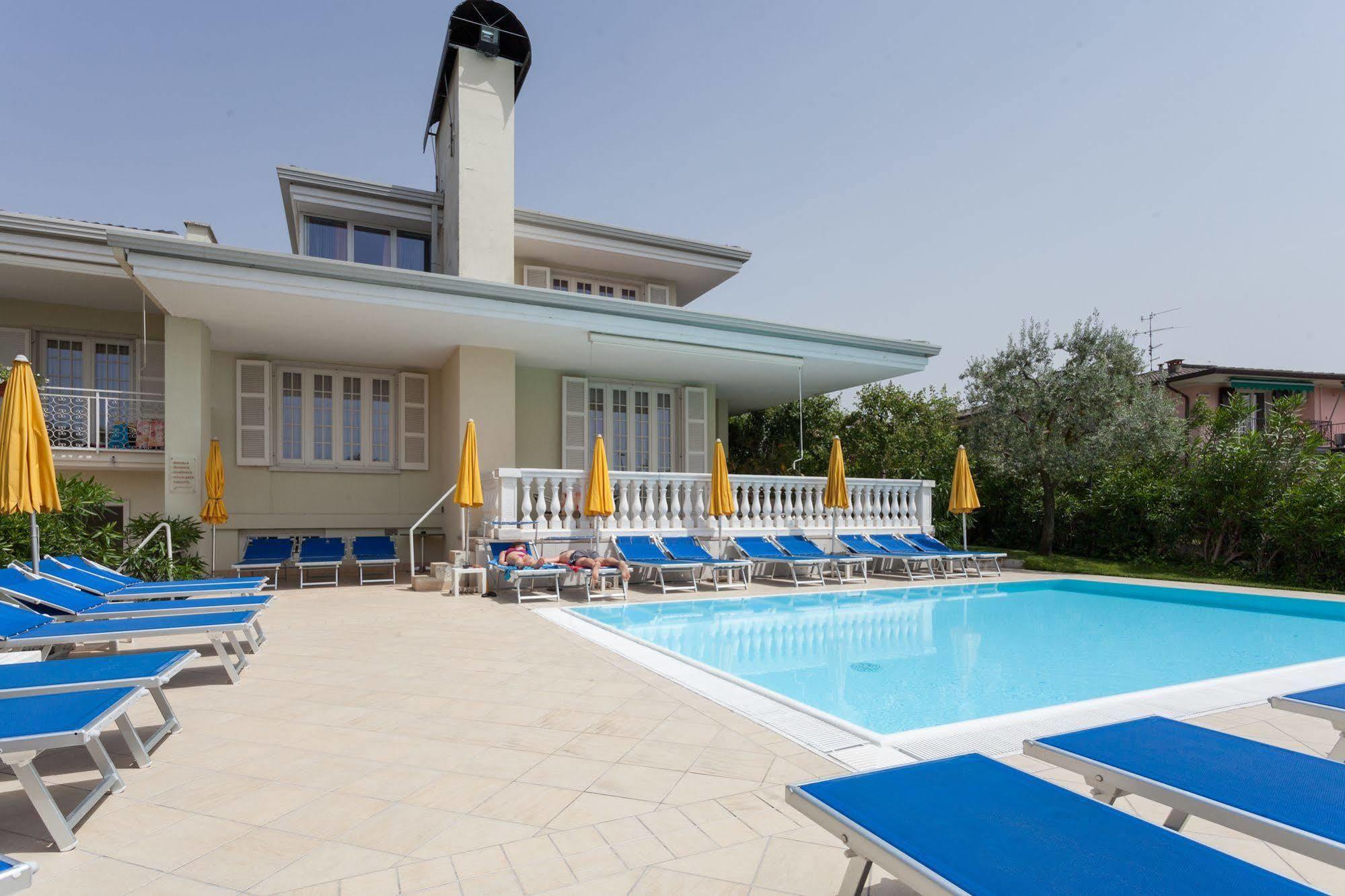 Hotel Gardenia&Villa Charme Bardolino Exterior foto