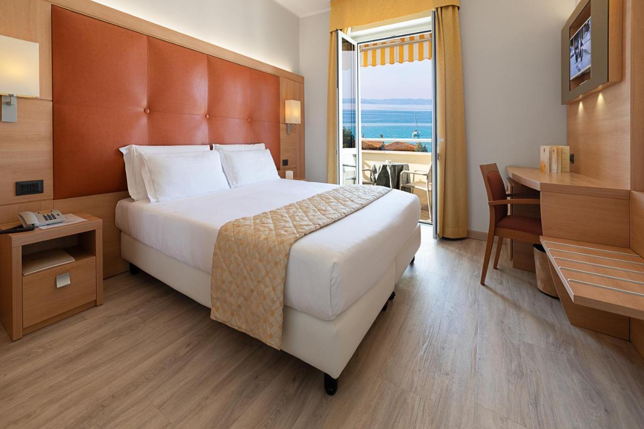 Hotel Gardenia&Villa Charme Bardolino Exterior foto